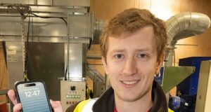 Minas de ouro no subúrbio de Suffolk: Fred Kelly conhece os cientistas que encontraram uma maneira de ganhar milhões com placas de circuito dos anos 1960 e seu antigo telefone celular