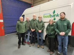 Foodbank multou £ 500 por gastar 15 minutos coletando doações na Tesco…