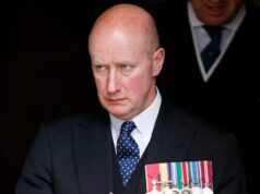 Andrew Mountbatten-Windsor ‘forçou a saída do principal conselheiro da Rainha, que alertou que ela estava prejudicando a monarquia’