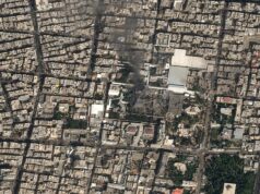 Imagens de satélite mostram a devastação causada pelos ataques suicidas de retaliação do regime com drones e as consequências do ataque EUA-Israel ao Irão.