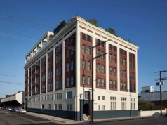 Local Rizzi LA abalado pelo escândalo da Soho House quando o barman acusa o supervisor de drogá-la e estuprá-la