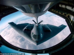 Por dentro da Operação Epic Fury: relato minuto a minuto após a ordem de ‘ir’ de Trump desencadeia uma corrida de bombardeiros B-2 de 37 horas sobre o Irã com 100 caças dos EUA e tempestades Tomahawk