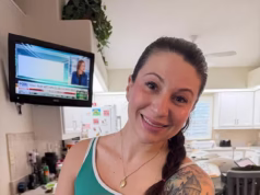 Minha mãe foi assassinada e jogada em uma vala de drenagem. Agora estou usando equipamento de mergulho – até mesmo uma lontra de resgate – em uma missão para recuperar todos os seus ossos