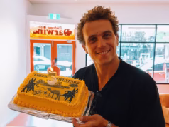 A ex-estrela do futebol e fundadora de uma marca de moda popular foi acusada de violência doméstica