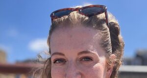 Como o dinheiro para a manutenção das crianças está sendo usado como arma pelos abusadores para “continuar o ciclo de abuso”