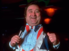 O clube de comédia de Bernard Manning, que inspirou Phoenix Nights, de Peter Kay, será demolido e substituído por um centro de saúde.