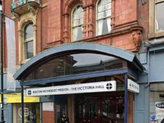 Harry Potter e o show perdido! Famílias ficaram arrasadas ao chegar ao local e descobrir que compraram ingressos para um show que nunca aconteceu