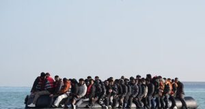 Trabalhistas acusados de ‘suborno’ fracassam em novo esquema de distribuição de £ 40.000 para famílias em busca de asilo