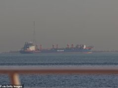 As contas de energia podem aumentar em mais de £ 500 em meio à ameaça de explodir um navio-tanque em um canal marítimo vital do Oriente Médio