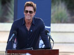 O torneio de futebol saudita de Tom Brady busca um local de última hora nos EUA em meio à escalada da guerra no Oriente Médio