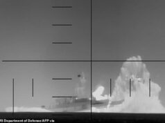 Apelando ao “sangue de Trump”, o Irão avisa que “se arrependerá amargamente” de ter torpedeado navio de guerra dos EUA