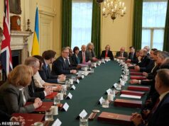 A solução da Care para o desastre trabalhista… pagar mais ministros! A nova lei permitirá ao primeiro-ministro manter mais 11 deputados e pares no governo – incluindo um extra no gabinete