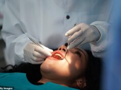 Não é de admirar que você não consiga marcar uma consulta: os dentistas gastaram mais de £ 900 milhões em 2 anos ao deixarem o trabalho no NHS para se concentrarem em clientes particulares mais lucrativos