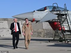 O piloto da RAF que abateu um drone iraniano e fez história com uma cerveja ao nascer do sol