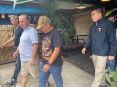 O fugitivo Paul Casey, que fugiu da Austrália com o passaporte de um homem morto, esteve envolvido na Tailândia durante uma década – até que informações cruciais levaram à sua dramática prisão junto com sua esposa.