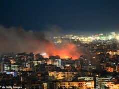 O Médio Oriente arde por mais uma noite enquanto o Irão ataca vários países, atacando bases dos EUA e Israel em Teerão e no Líbano.