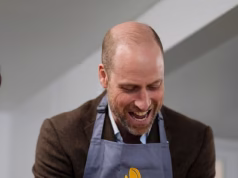 O Príncipe William sentiu falta de Kate durante uma visita à Cornualha enquanto ela tentava fazer pastéis – apenas para descobrir ‘é aqui que preciso da minha esposa’