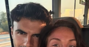 Vicky Pattison e seu marido Erkan Ramadan fugiram de Dubai em meio a um “pânico crescente”, enquanto dirigiam desesperadamente 11 horas até Omã para finalmente voltar para casa, no Reino Unido, após três voos cancelados e uma fuga para a Austrália.