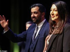 Humza: Desisti antes que os homens de kilt cinza batessem