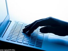 Os funcionários do Ministério da Justiça perdem cerca de dois dispositivos eletrónicos por dia – potencialmente contendo informações descritas como “pó de ouro” para criminosos