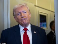 Trump anunciou o fim da guerra no Irã após uma ligação misteriosa com Putin