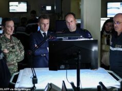 Força-tarefa francesa rumo ao Golfo depois que Macron ordena uma mudança “sem precedentes” para o conflito no Oriente Médio, à medida que os preços do petróleo sobem