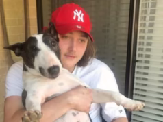 Aussie resume a indignação dos vitorianos depois que o Bom Samaritano foi supostamente esfaqueado até a morte e Melbourne virou ‘facão em abundância’