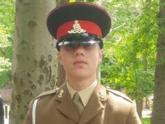 Soldado ‘covarde’ que chutou mulher sem-teto no rosto é preso por agressão não provocada