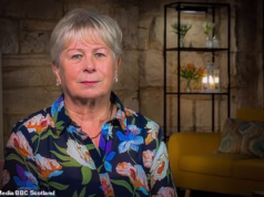 ‘Ele tinha intenção em seus olhos’: professor de educação física baleado no massacre de Dunblane relembra o momento terrível em que ficou cara a cara com o homem armado quando ele irrompeu pela porta do ginásio e abriu fogo contra crianças