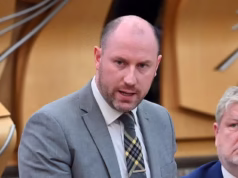 MSPs falaram sobre temores judiciais sobre projeto de lei de suicídio assistido