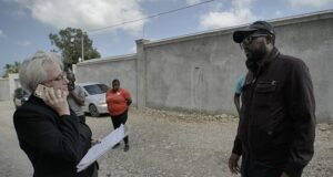 Um infernal campo de treinamento caribenho onde crianças são abandonadas por seus pais doentes… as vítimas como gangues em busca de vingança.