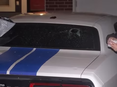 Granizo do tamanho de uma maçã quebra pára-brisas de carros durante uma forte tempestade de inverno em Kansas City