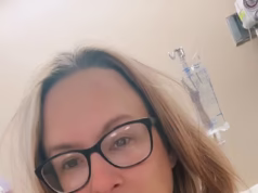 A mãe estrela da internet, 47, morreu depois que seu cérebro foi gravemente danificado após uma cirurgia de abdominoplastia