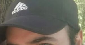 Terrorista da sinagoga de Michigan que entrou no templo e abriu fogo, retratado pela primeira vez depois que os vizinhos o elogiaram