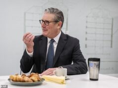 Starmer ‘não falou pessoalmente com Mandelson’ antes de torná-lo embaixador dos EUA, apesar do alerta de Epstein sobre o relacionamento