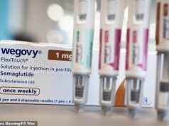 Jabs ilegais para perda de peso estão sendo vendidos em pubs e lojas de peixe e batatas fritas de Londres, afirmam relatórios