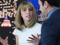 Estrela em ascensão do democrata narcoléptico despertado que afirma ter vindo de uma origem ‘humilde’, secreta seus embaraçosos US $ 3,5 milhões