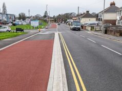 A ciclovia do ‘elefante branco’ de £ 17 milhões que todo mundo adora odiar: o Conselho constrói uma pista de 11 pés de largura com apenas três problemas – causa engarrafamentos, parece feia e ninguém a usa