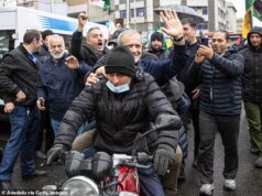 Desertores executados e prova de que o regime do Irão ainda pode desmoronar: David Patrikarkos revela a fraqueza potencialmente fatal dos mulás…