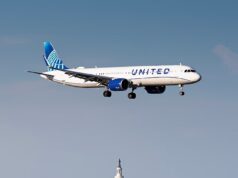 Parada terrestre emitida para três aeroportos da área de Washington DC após detecção de “forte odor químico”