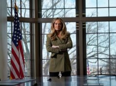 O ex-porta-voz do DHS de Kristy Noem está disputando um emprego brilhante na Fox News… mas uma alegação perturbadora contra seu marido está assombrando as autoridades.