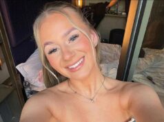 Uma mãe britânica exigiu que a polícia dos EUA reabrisse o caso depois que seu ex-marido atirou em sua filha no coração