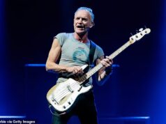 Salpique o dinheiro! O astro do rock Sting gasta £ 80.000 em uma banheira de mármore para sua palaciana casa italiana