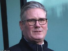 Keir Starmer está enfrentando novos apelos para uma reviravolta nos planos do tribunal trabalhista depois que foi revelado que ele concordou anteriormente que a fraude nos julgamentos do júri “leva a condenações injustas”.