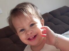 Menina saiu lutando pela vida depois de engasgar com um morango