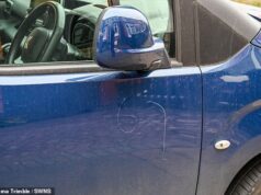 Tendência viral da Geração Z por trás do vandalismo em carros, à medida que motoristas frustrados encontram arranhões ‘6-7’ em seus carros