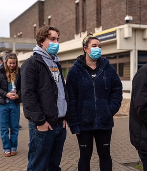 107175023-15651617-Students_queue_at_the_University_of_Kent_in_Canterbury_today_ami-a-1_177368515174.avif
