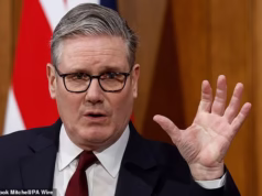 Resgate do petróleo quente ‘no valor de apenas £ 35’: Keir Starmer acusado de ‘tapa na cara’ – enquanto os críticos alertam que o governo só ajudará os mais pobres