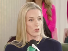 Coldplay Kiss Cam Exec senta-se com OPRAH para entrevista sobre escândalo após reservar show de abertura de $ 875 por ingresso