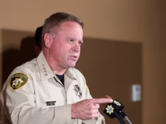 Xerife de Las Vegas rejeita ordem do juiz para libertar reincidente de 35 anos: ‘É uma questão de segurança pública’